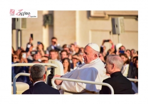 La Fine di un&rsquo;Epoca: Addio a Papa Francesco, il Pontefice della Misericordia