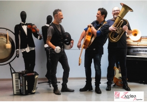 &lsquo;E Allora Tu" della band emiliana Flexus a colpi di tuba, trombe e bombardino