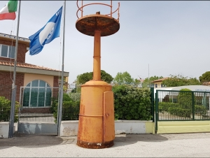 Giulianova, arriva il vecchio faro omaggio alla cultura marinaresca