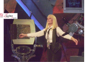 "Raffaella ci ha lasciati". L'Italia &egrave; in lacrime per la dipartita della pi&ugrave; grande show girl