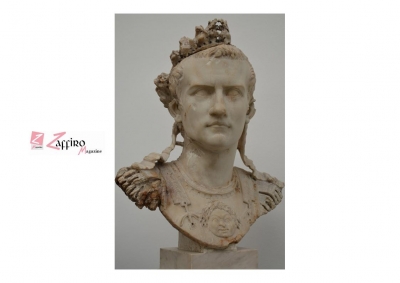 I folli di Roma antica e lo specchio del potere moderno